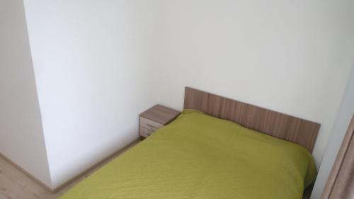 Hostal Guesthouse Samburova 210