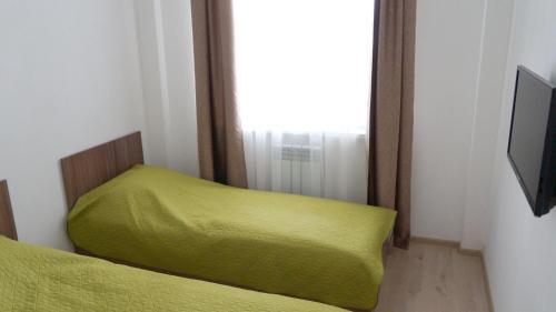Hostal Guesthouse Samburova 210