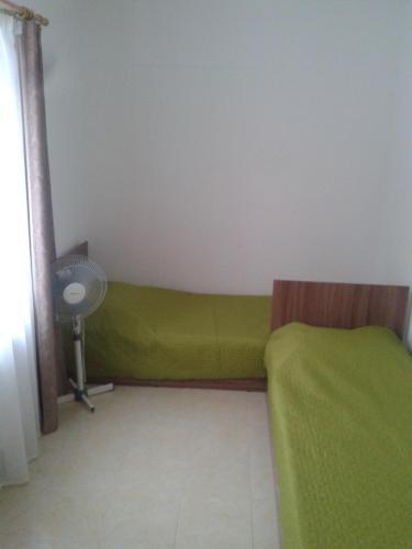 Hostal Guesthouse Samburova 210