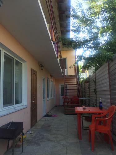 Hostal Kristina Guest House