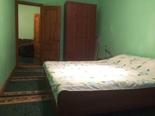 Apartment At Samburova