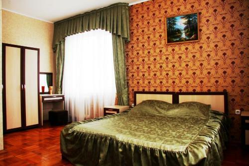 Yakor Hotel