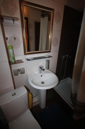 Hostal Guest House On Kirova 78