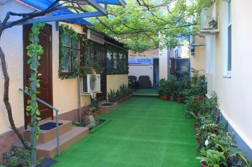 Hostal Guest House On Kirova 78