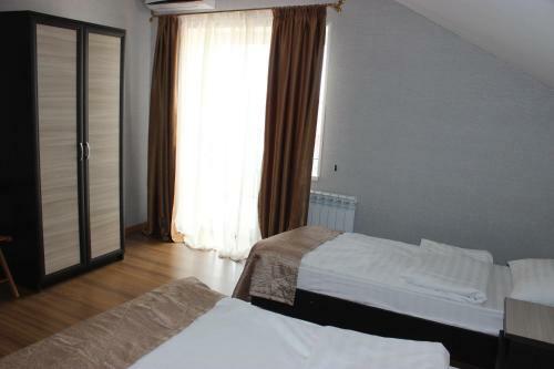 Hostal Atlant Guest House
