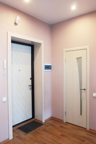 Comfort Apartment On Komsomolskiy Prospekt 44