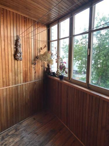 Apartment On Vali Safronovoy 75 Sk Varyag