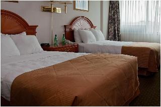 Clarion Hotel & Conference Center