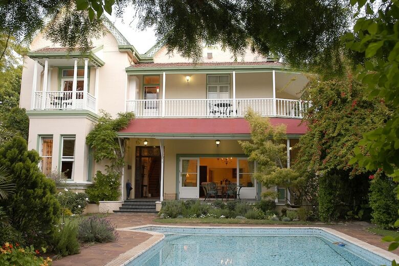 Hotel Hacklewood Hill Country House