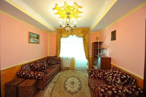 Kristall Hotel