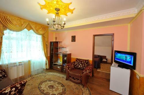 Kristall Hotel