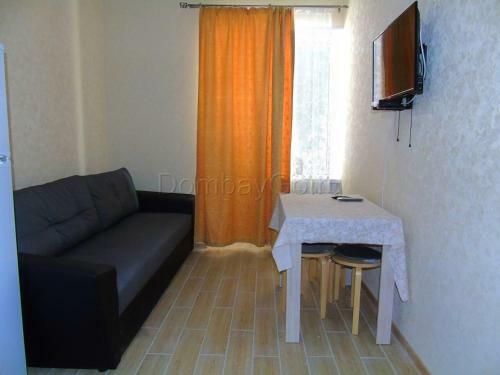 Apartment On Alanskaya 25