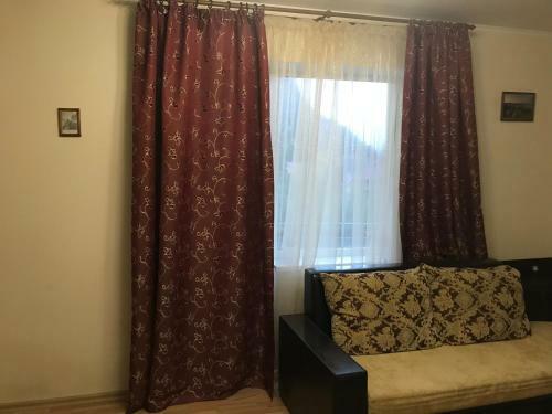 Apartment On Alanskaya 12