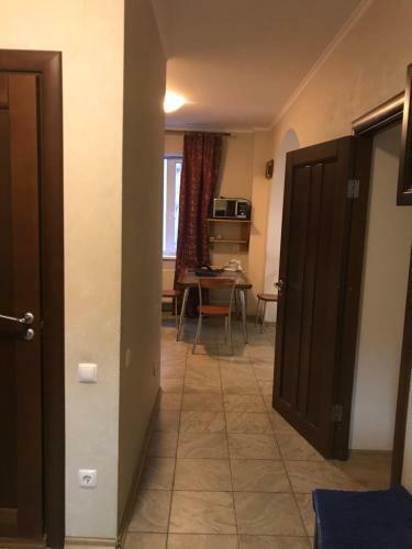 Apartment On Alanskaya 12