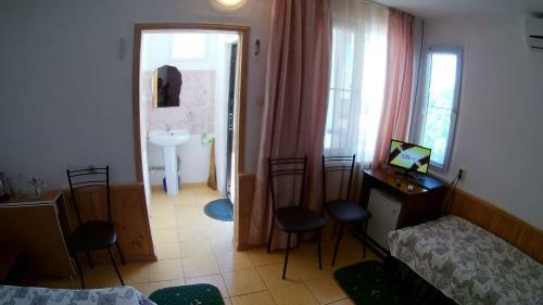 Hotel Kazachiy Bereg 2
