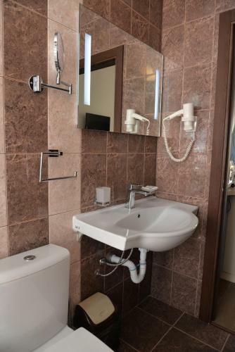 Hotel Kazachiy Bereg 2