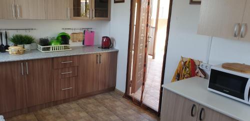 Hostal Guest House On Primorskaya 28