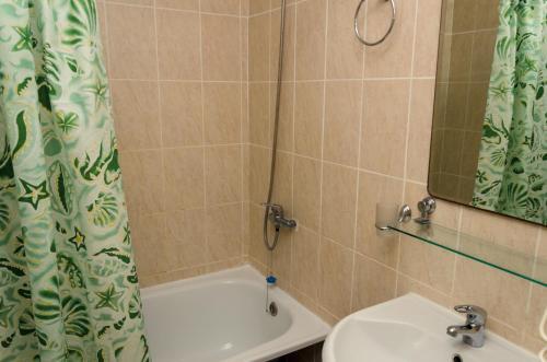 Hotel Kazachiy Bereg 1