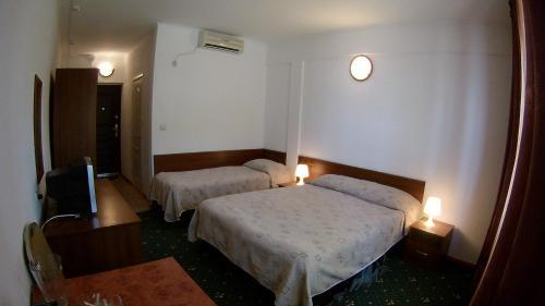 Hotel Kazachiy Bereg 1