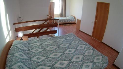 Hotel Kazachiy Bereg 1