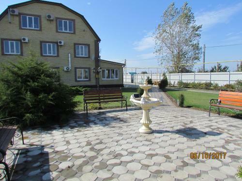 Hostal Guest House On Pobedy 7
