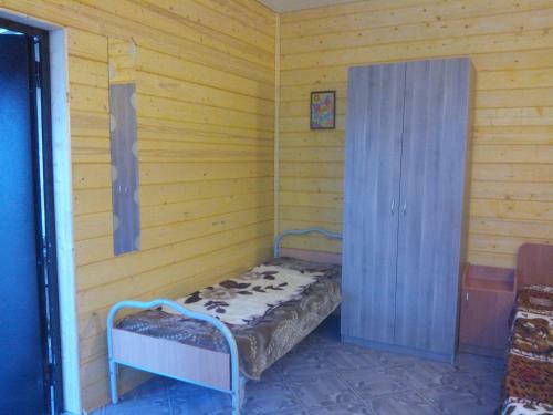Hostal Azaliya Guest House