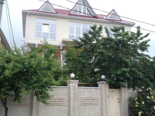 Hostal Na Izumrudnoy