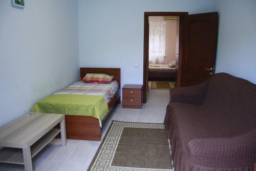 Hostal Hotel Olina