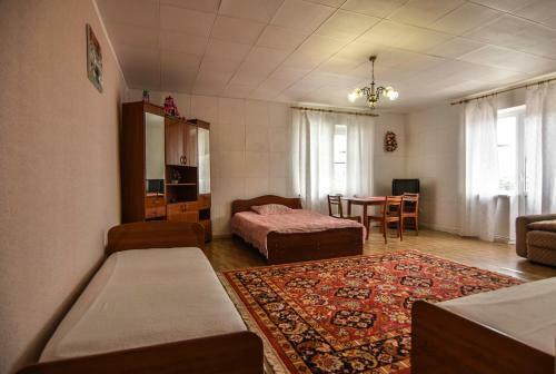 Hostal Guest House "golubaya Laguna"