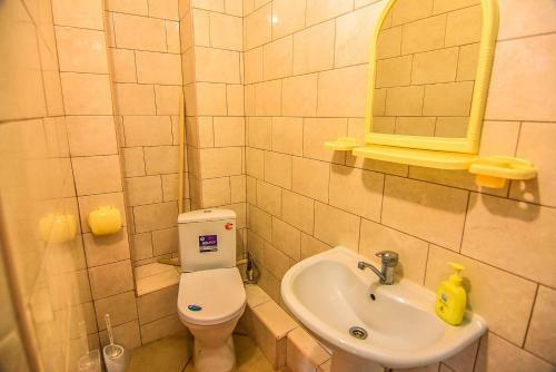 Hostal Guest House "golubaya Laguna"