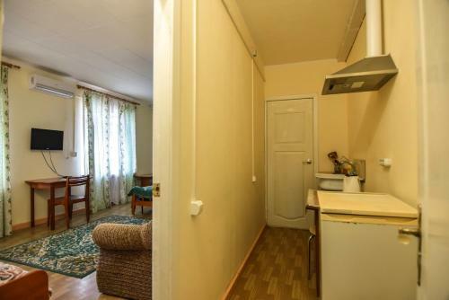 Hostal Guest House "golubaya Laguna"