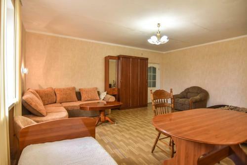Hostal Guest House "golubaya Laguna"