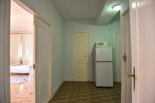 Hostal Guest House "golubaya Laguna"