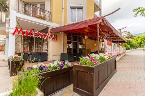 Lermontovsky Bulvar Apartments