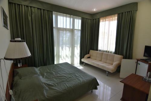 Hotel Manopolis Guest House