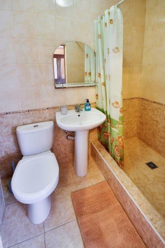 Hostal Guest House On Yaltinskaya