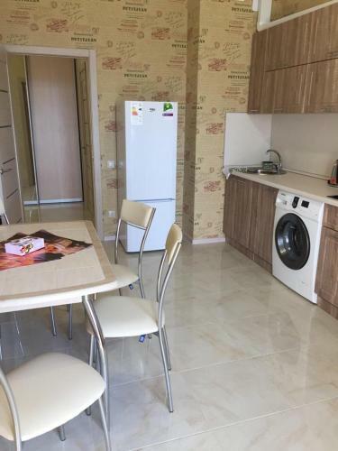 Apartment On Mira 15