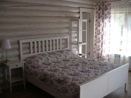 Hotel Ryabinovie Busy Guest House