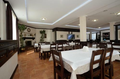 Hostal Hotel Usadba Parfenova