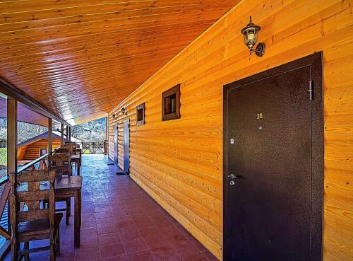Hostal Guest House Tri Medvedya