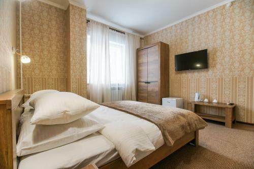 Luna Hotel