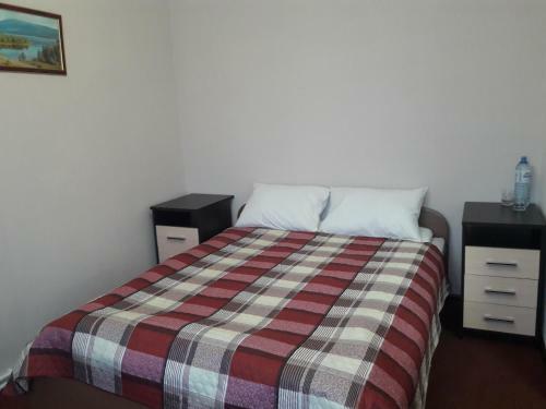 Hostal Brusnika Guest House