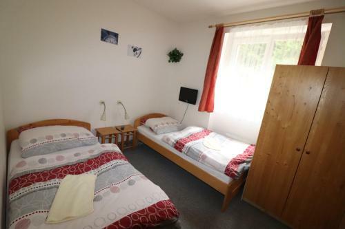 Hostal Penzion U Eli?ky Bed?ichov V Jizersk�ch Hor�ch
