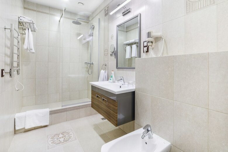 Hotel Dinastiya