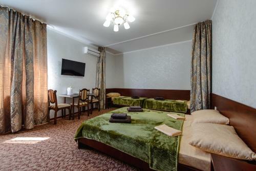 Hostal Zarya Guest House