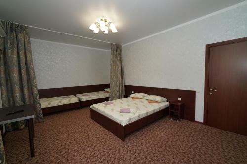 Hostal Zarya Guest House