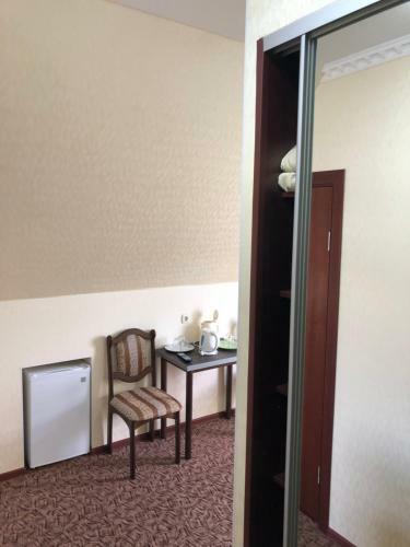 Hostal Zarya Guest House
