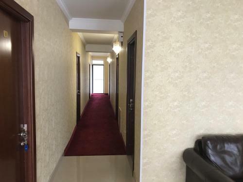 Hostal Zarya Guest House