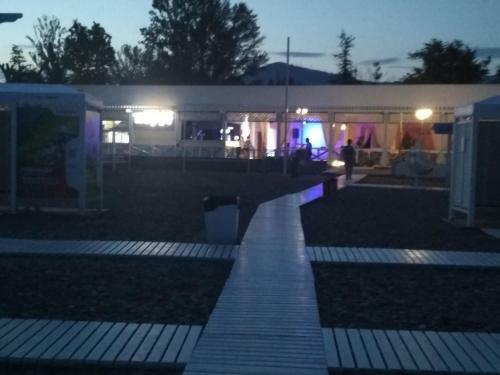 Hostal Guest House On Rybatskiy Poselok 7
