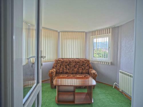 Hostal Guest House Lazurit Yug